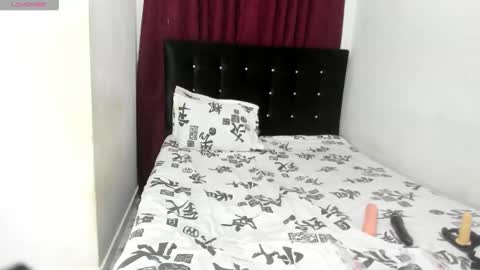 sophia_moons_ online show from 03-11-26, 12:38