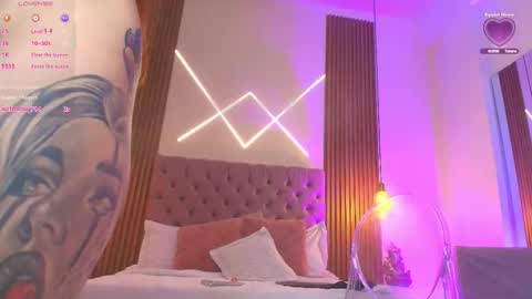 sophia_turneer online show from 10-16-25, 01:28