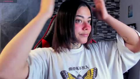 Sophia online show from 04-12-26, 06:57