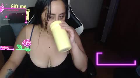 sophiaa_vega_ online show from 03-01-26, 11:01