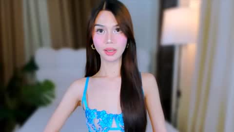 sophiaarmani online show from 03-11-25, 01:23