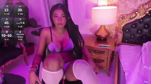 Sophie online show from 11-16-25, 04:18