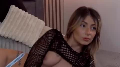Snapshot of sophialace chatting on 07-05-26, 04:19 Sophia Lace online show from 07-05-26, 04:19