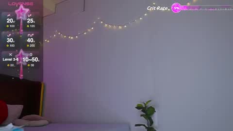 Snapshot of sophialaxx chatting on 09-10-25, 09:48 Sophia online show from 09-10-25, 09:48