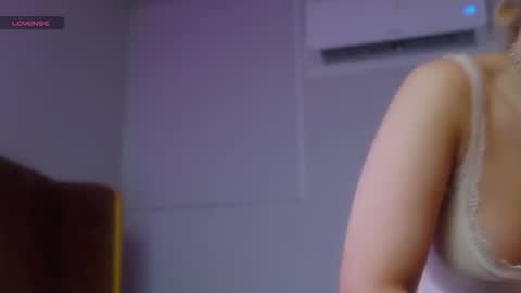 Sophia online show from 03-22-26, 06:44