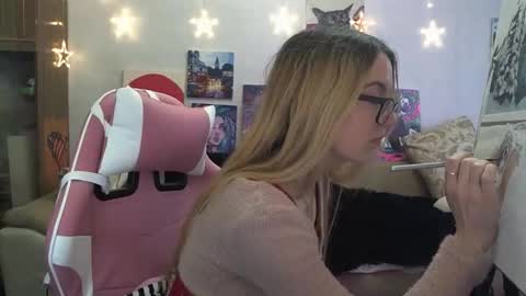 Snapshot of sophiasonata chatting on 10-22-25, 07:19 SophiaSonata online show from 10-22-25, 07:19