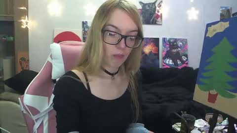 Snapshot of sophiasonata chatting on 11-26-25, 10:33 SophiaSonata online show from 11-26-25, 10:33