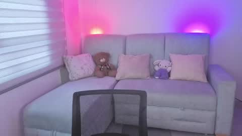 Sophie  online show from 05-15-26, 02:35