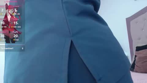 Sophie online show from 09-17-25, 08:21