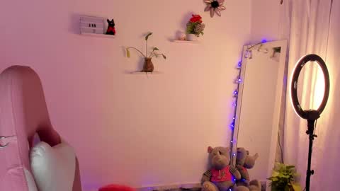 sophie doll online show from 01-08-25, 09:55