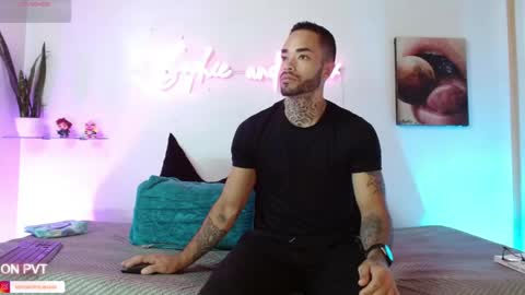 Snapshot of sophie_foxx chatting on 06-02-26, 11:56 SOPHIE - FOXX online show from 06-02-26, 11:56
