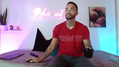 Snapshot of sophie_foxx chatting on 06-04-26, 12:00 SOPHIE - FOXX online show from 06-04-26, 12:00