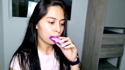 Sophie online show from 02-14-25, 11:09