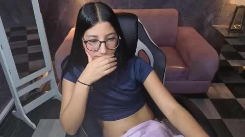 sophie_jones_b online show from 05-14-26, 02:46