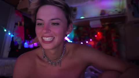 derpy derpington online show from 03-08-25, 06:43