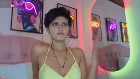 Snapshot of sophie_mcgreen chatting on 06-17-26, 07:59 sophie_mcgreen online show from 06-17-26, 07:59