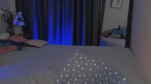 sophie_nomenal_ online show from 11-27-25, 02:08