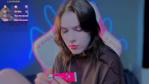 Snapshot of sophie_nomenal_ chatting on 05-22-26, 03:06 sophie_nomenal_ online show from 05-22-26, 03:06