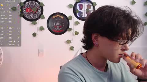 sophie_ross1 online show from 10-04-25, 03:15