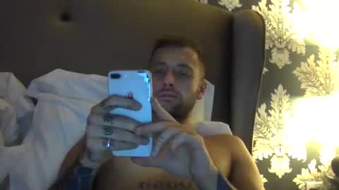 Snapshot of sophie_sam_24 chatting on 12-22-24, 02:39 Couple Sophie Sam online show from 12-22-24, 02:39