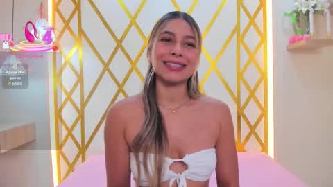 Snapshot of sophiebenson_ chatting on 03-21-26, 12:21 Sophie online show from 03-21-26, 12:21