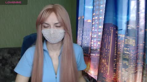 Sophie online show from 04-01-26, 08:37