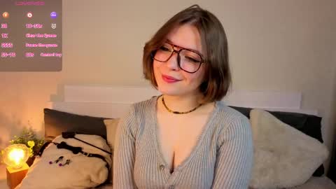 Snapshot of sophieblush chatting on 04-12-26, 05:56 Sophia online show from 04-12-26, 05:56