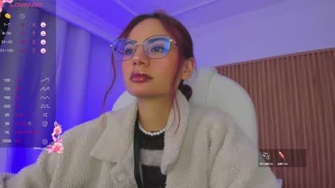   Sophie  IG sophiecherry es   online show from 02-12-25, 07:13