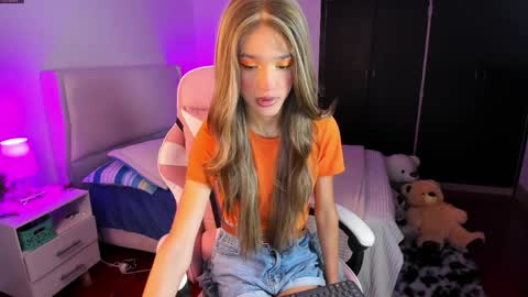    online show from 04-03-26, 09:18