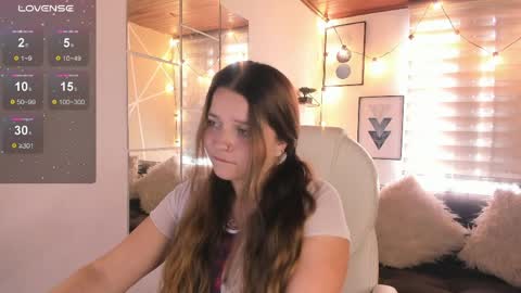 Sophie  online show from 04-08-26, 01:44