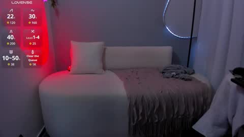 Sophie online show from 01-31-26, 07:56