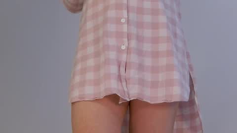 Snapshot of sophieerain chatting on 09-26-25, 07:45 Sophie Rain online show from 09-26-25, 07:45