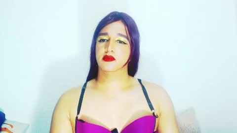 sophiehillsxo online show from 04-18-26, 11:14