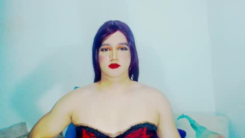 sophiehillsxo online show from 05-02-26, 06:51
