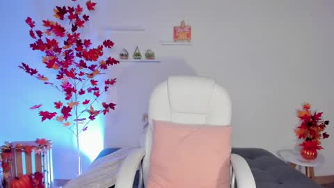 Sophie Hunt online show from 02-10-25, 12:08
