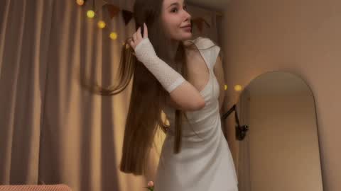 Sophie  Next stream  3 online show from 12-07-24, 05:53