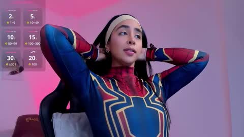 Snapshot of sophierooy chatting on 10-25-25, 12:18 sophierooy online show from 10-25-25, 12:18