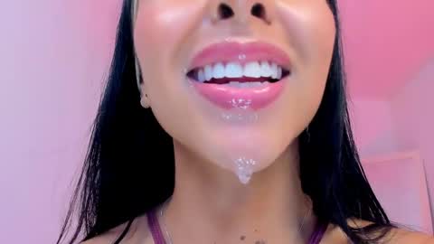 sophierooy online show from 05-01-26, 02:32