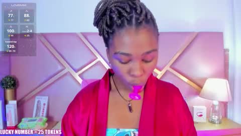 Sophie online show from 12-14-25, 02:50