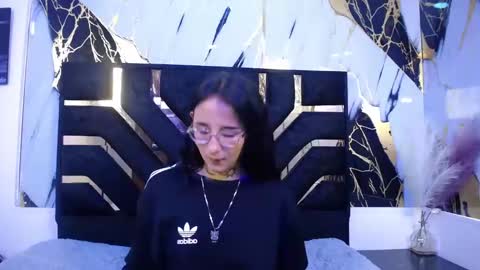 sophieesmithcs online show from 04-06-26, 08:43