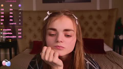 Snapshot of sophiesuvi chatting on 12-15-24, 08:58 Sophie and my bestie Mandy online show from 12-15-24, 08:58