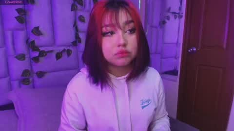   Sophie  online show from 09-18-25, 12:18