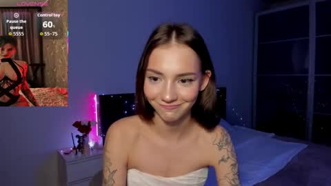 Snapshot of sophiewildcat chatting on 04-02-26, 12:30 sophiewildcat online show from 04-02-26, 12:30