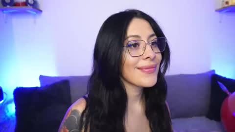 Sophiie online show from 01-17-26, 05:01