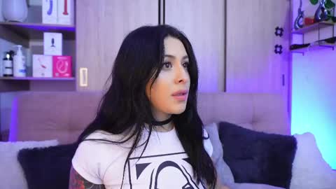 Sophiie online show from 04-08-26, 04:23