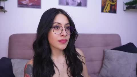 Snapshot of sophiiecums chatting on 06-27-26, 02:49 Sophiie online show from 06-27-26, 02:49