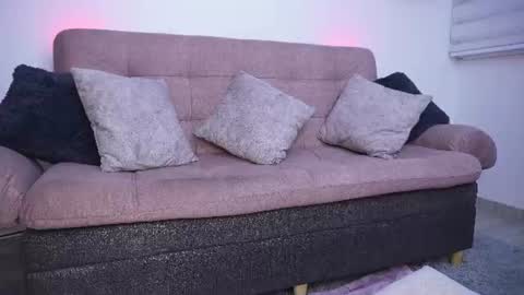Snapshot of sophiiecums chatting on 06-30-26, 02:12 Sophiie online show from 06-30-26, 02:12