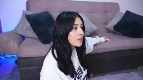 Snapshot of sophiiecums chatting on 07-07-26, 04:04 Sophiie online show from 07-07-26, 04:04