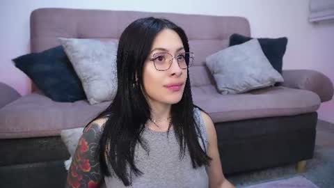 Snapshot of sophiiecums chatting on 07-16-26, 03:12 Sophiie online show from 07-16-26, 03:12
