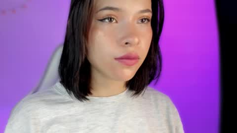 Sophiie Williams online show from 01-11-25, 08:54